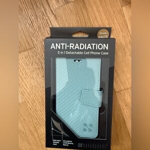 SafeSleeve Detachable for iPhone 6/6s, 7, 8, SE 2 (2020) & SE 3 (2022)